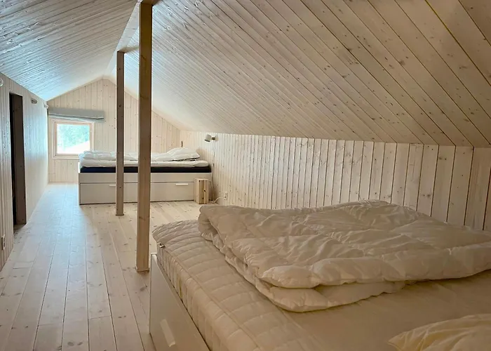 Architect-designed With Mylla Views Feriehus *