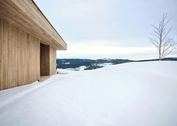 Architect-designed With Mylla Views Feriehus